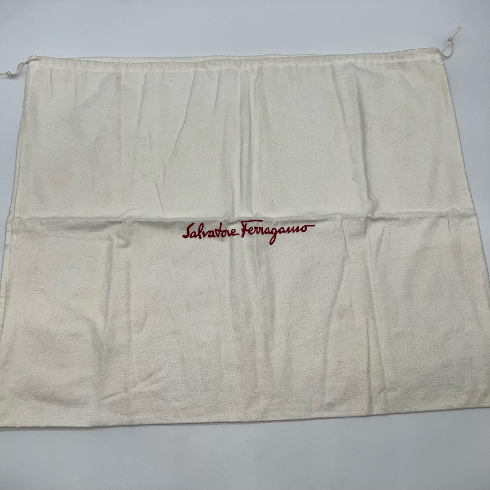Salvatore Ferragamo LargeWhite Cotton Flannel Dust Bag-Red Logo and Drawstring